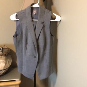 J Jill vest